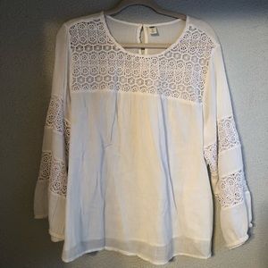 White lace top